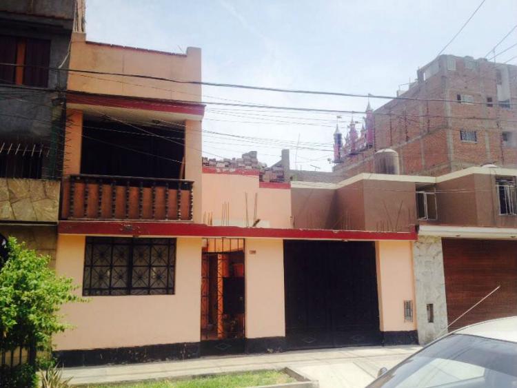 Foto Casa en Venta en Comas, Comas, Lima - U$D 190.000 - CAV16042 - BienesOnLine