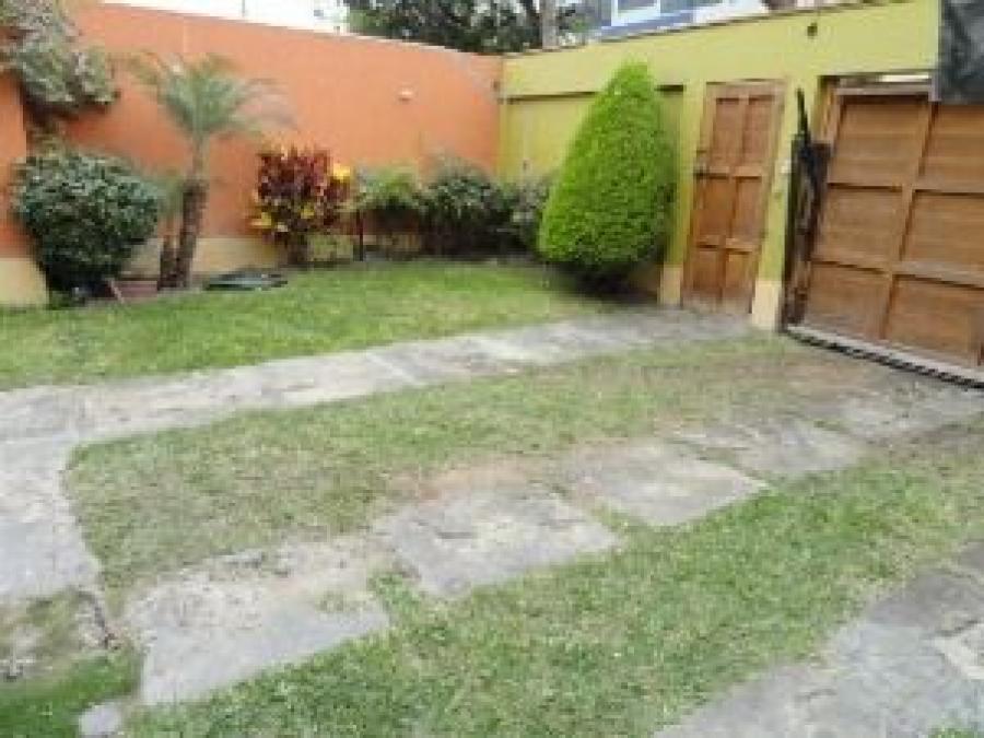 Foto Casa en Venta en San Miguel, Lima - U$D 419.000 - CAV29380 - BienesOnLine