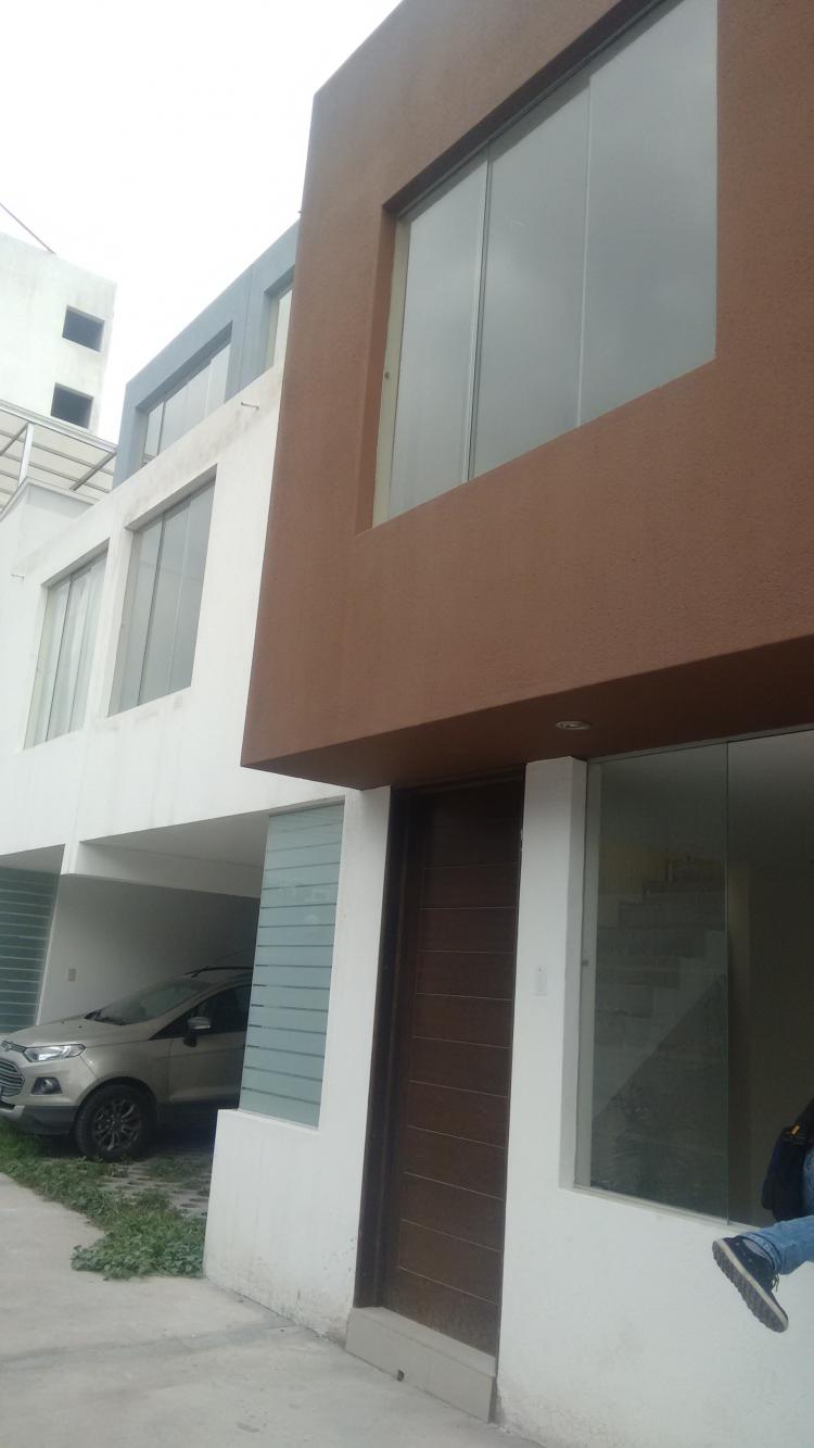 Foto Casa en Venta en J L Bustamante y Ri, Arequipa - U$D 155.000 - CAV17364 - BienesOnLine