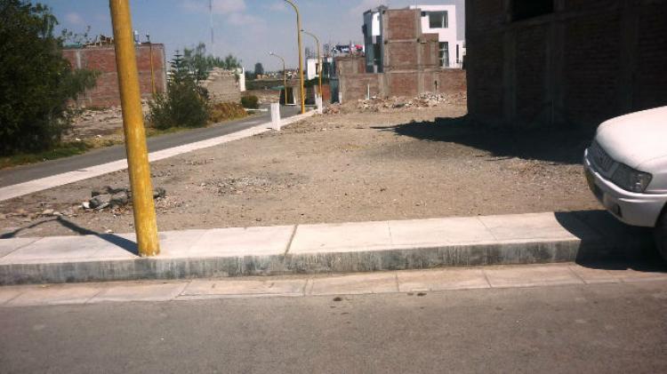 Foto Terreno en Venta en Cercado Arequipa, Arequipa, Arequipa - U$D 98.000 - TEV13098 - BienesOnLine