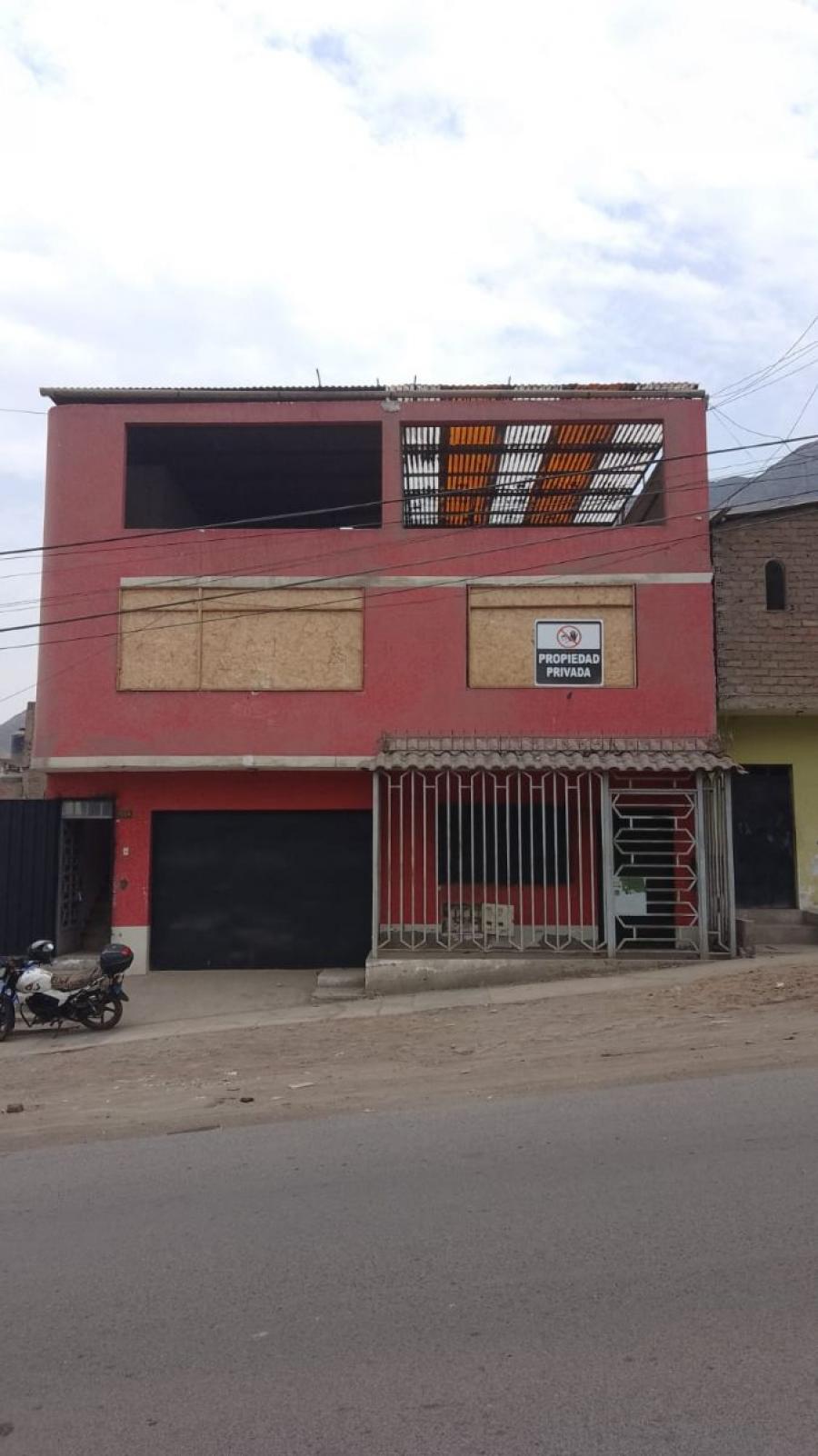 Foto Casa en Venta en Comas, Comas, Lima - U$D 150.773 - CAV38801 - BienesOnLine