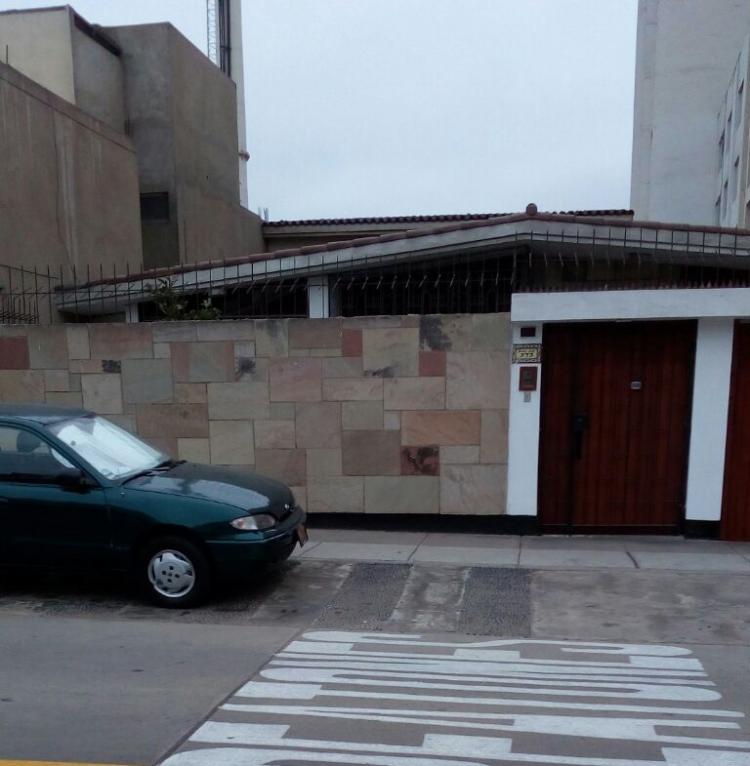 Foto Casa en Venta en San Borja, San Borja, Lima - U$D 575.000 - CAV24135 - BienesOnLine