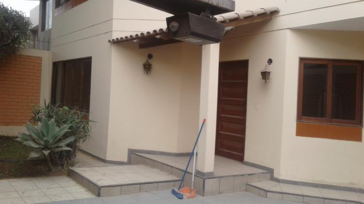 Foto Casa en Venta en La Molina, Lima - U$D 500.000 - CAV19721 - BienesOnLine
