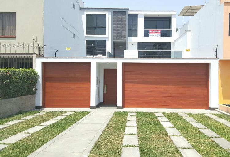 Fotos de Vendo Dúplex en Sol de la Molina 3er Etapa. Anuncio DEV20331