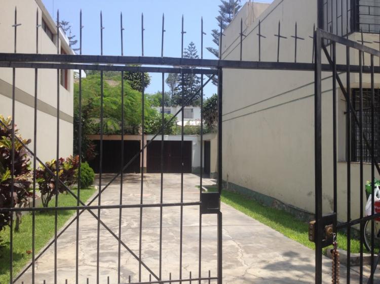 Foto Casa en Venta en Miraflores, Urb. La Aurora, Lima - U$D 380.000 - CAV26061 - BienesOnLine