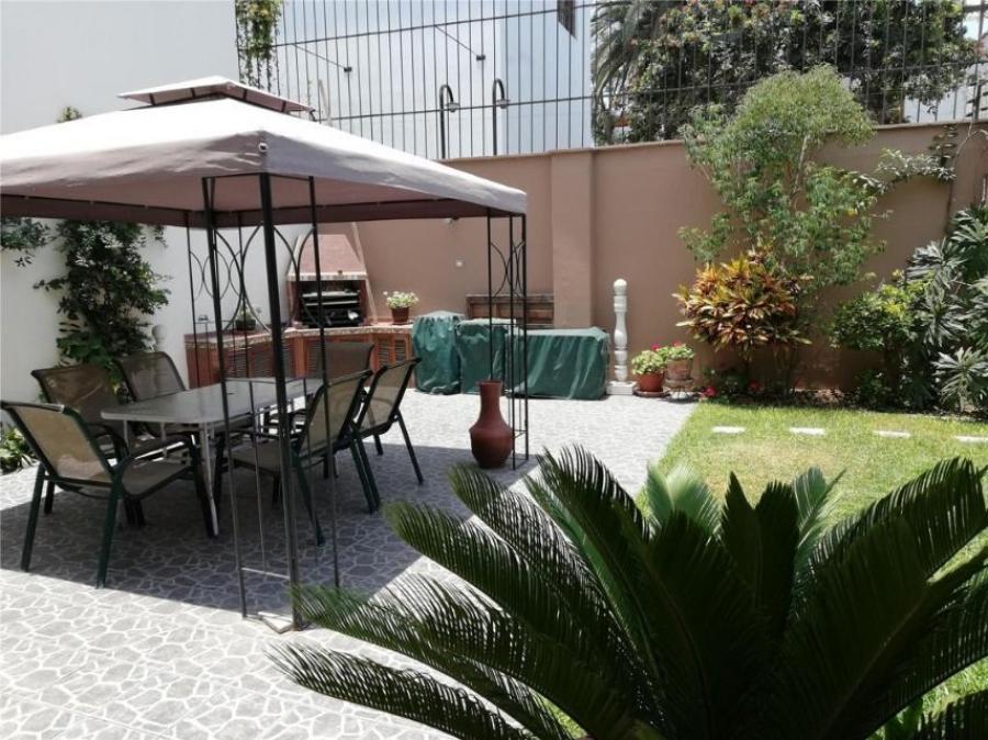 Foto Casa en Venta en San Isidro, San Isidro, Lima - U$D 830.000 - CAV37737 - BienesOnLine