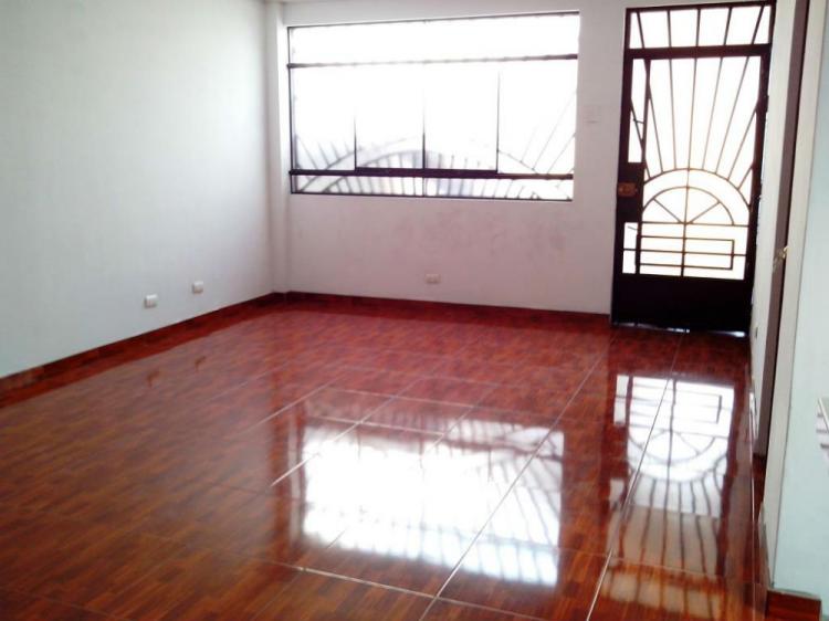 Foto Casa en Venta en Carabayllo, Carabayllo, Lima - U$D 90.000 - CAV15117 - BienesOnLine