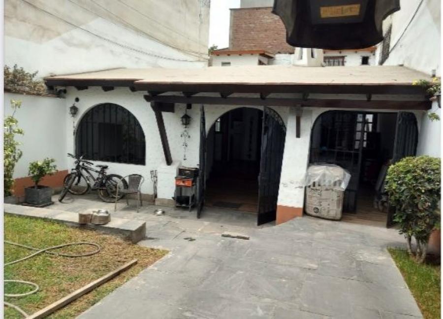Foto Casa en Venta en La Molina, Lima, Lima - U$D 370.000 - CAV37179 - BienesOnLine