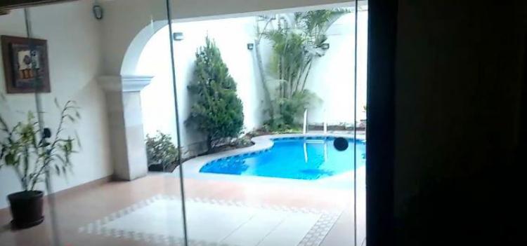 Foto Casa en Venta en SURCO, Santiago De Surco, Lima - U$D 850.000 - CAV22625 - BienesOnLine