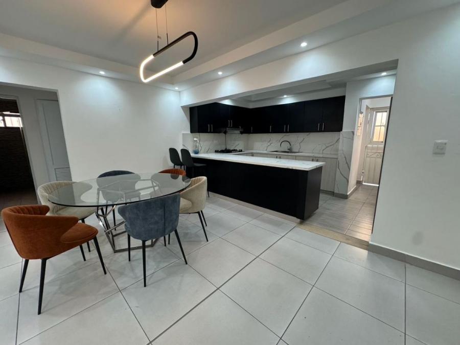 Home in Metric Way