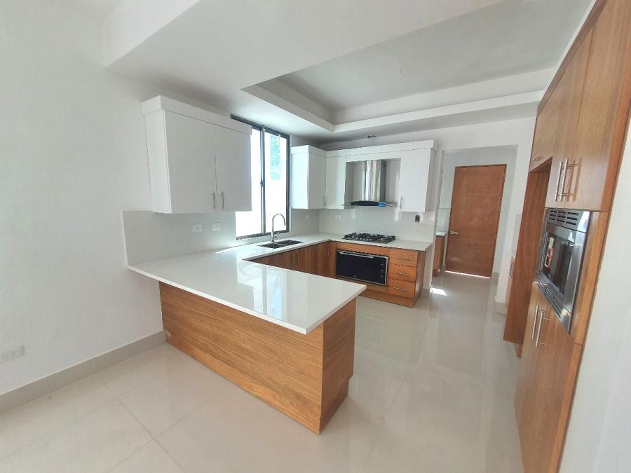 Foto Casa en Venta en Santiago de los Caballeros, Santiago - U$D 340.000 - CAV48850 - BienesOnLine