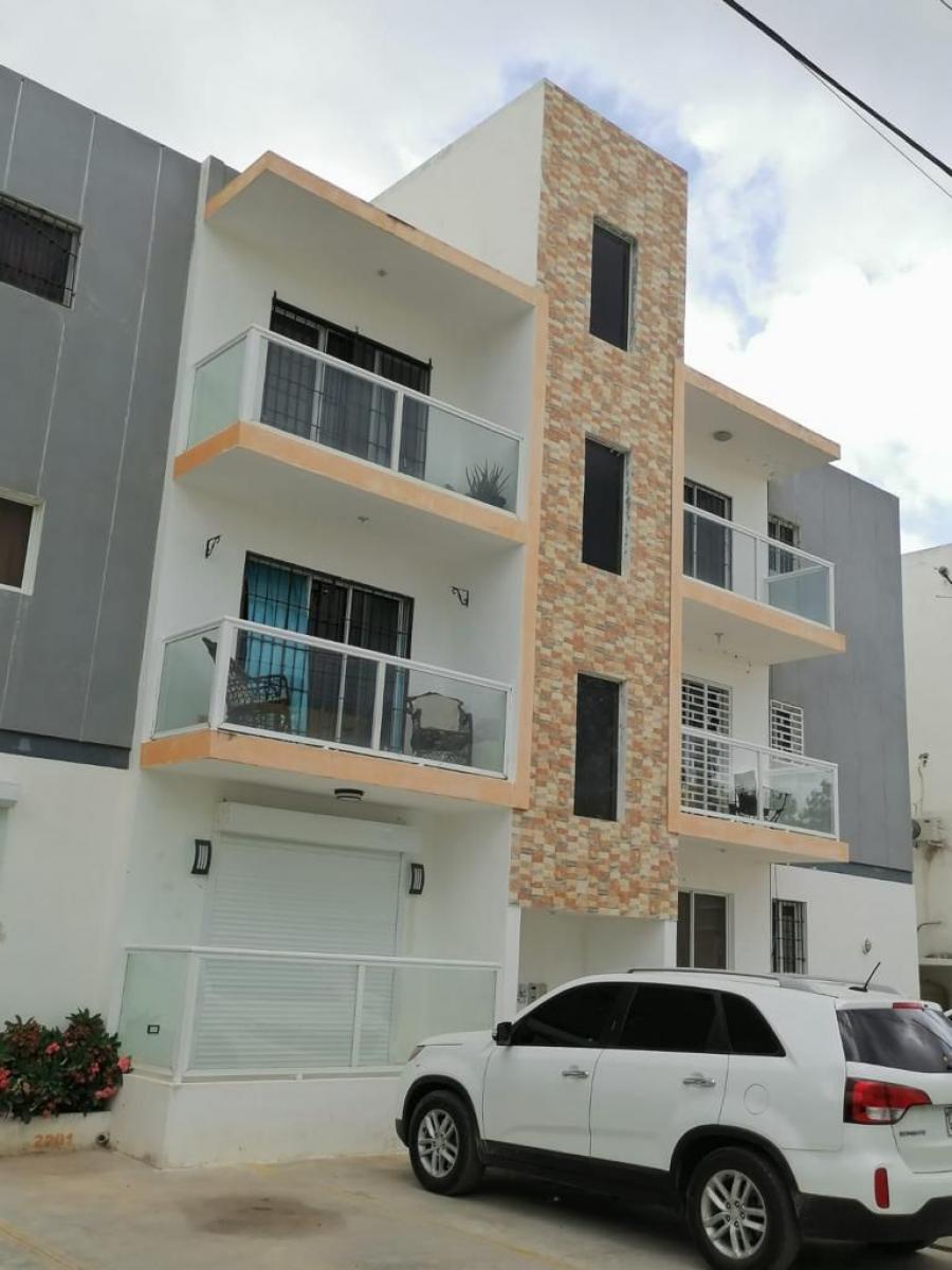 Foto Apartamento en Venta en Villa Hermosa, La Romana - $ 3.800.000 - APV34130 - BienesOnLine