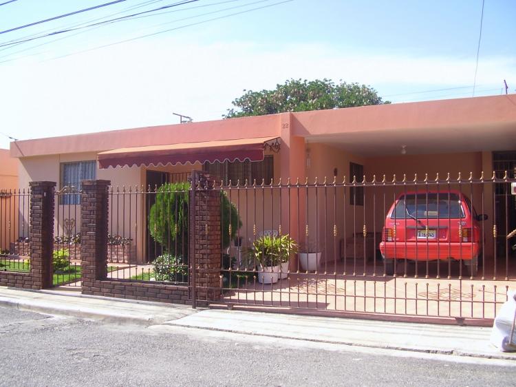 Foto Casa en Venta en SECTOR LAS CAOBAS, , Distrito Nacional - $ 3.850.000 - CAV258 - BienesOnLine