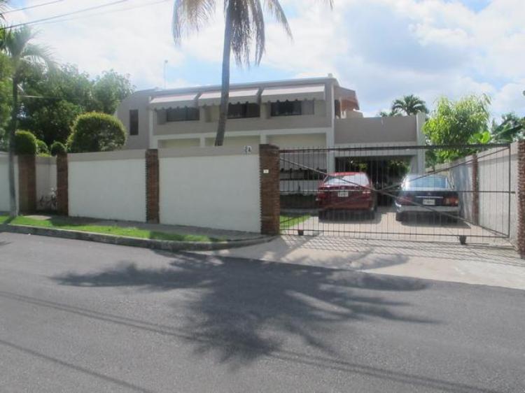 Foto Casa en Venta en Santo Domingo Oeste, Santo Domingo - $ 10.750.000 - CAV484 - BienesOnLine