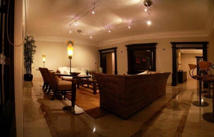 Home in Metric Way