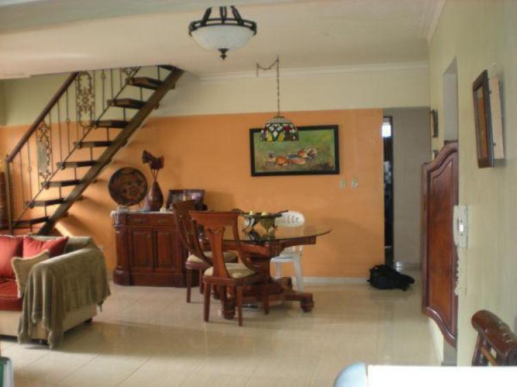Foto Apartamento en Venta en Ensanche Quisqueya, Distrito Nacional - $ 6.800.000 - APV113 - BienesOnLine