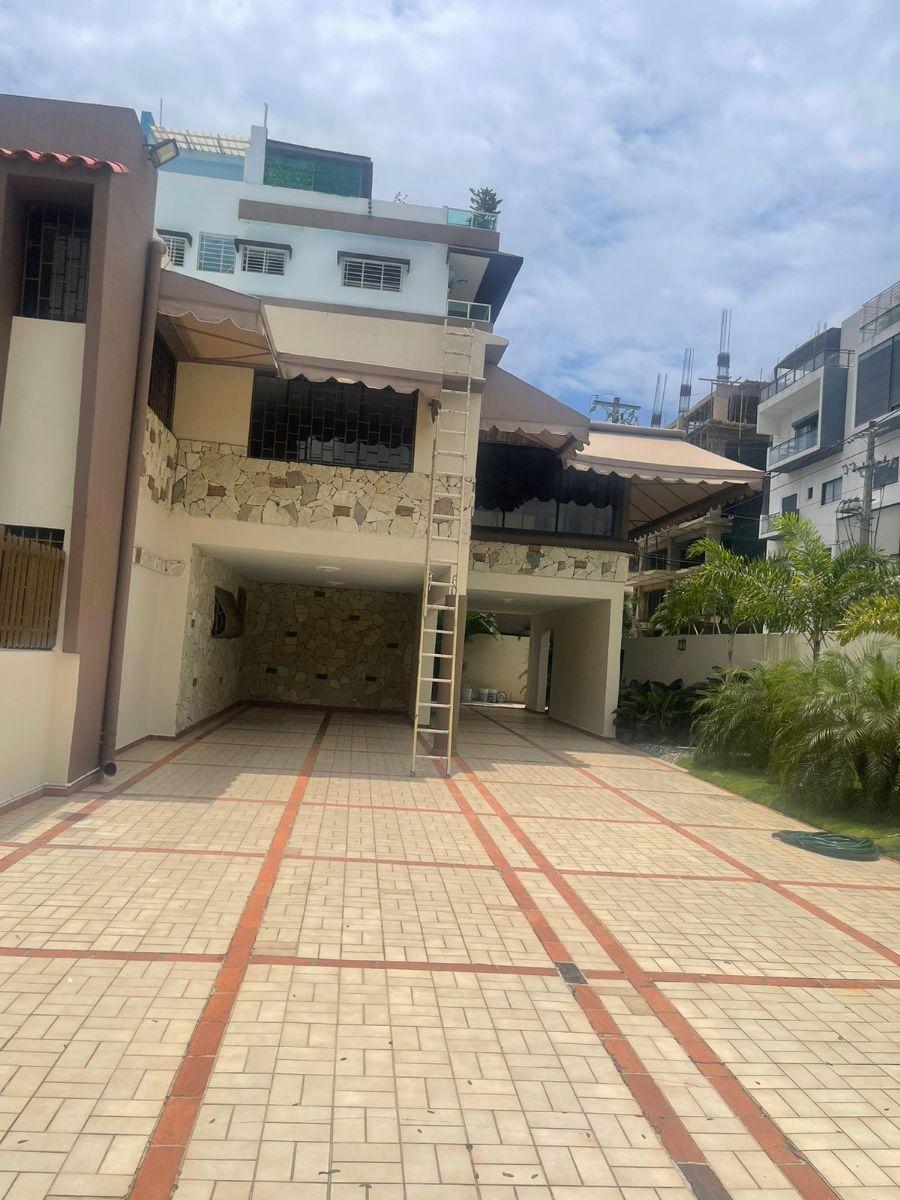 Foto Casa en Alquiler en El Millon, el millon, Distrito Nacional - U$D 3.500 - CAA60742 - BienesOnLine