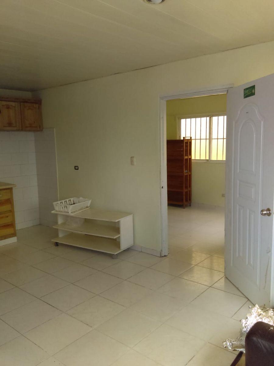 Foto Apartamento en Alquiler en Gascue, Gazcue, Distrito Nacional - $ 18.900 - APA10684 - BienesOnLine