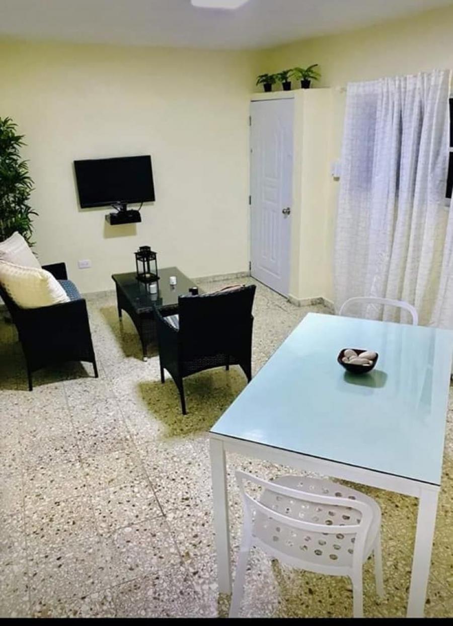 Foto Apartamento en Alquiler en Miraflores, Miraflores, Distrito Nacional - $ 20.000 - APA16948 - BienesOnLine