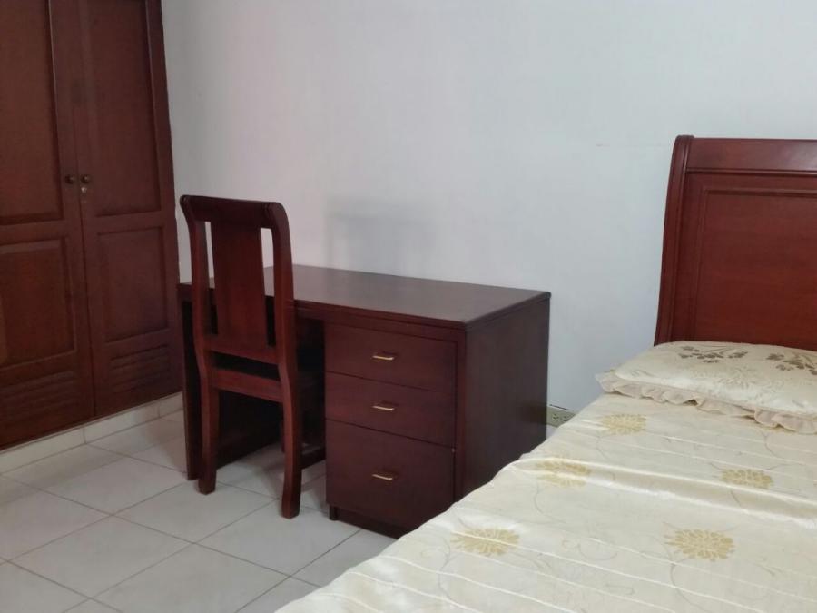 Foto Apartamento en Alquiler en Gascue, Gazcue, Distrito Nacional - $ 23.500 - APA11321 - BienesOnLine