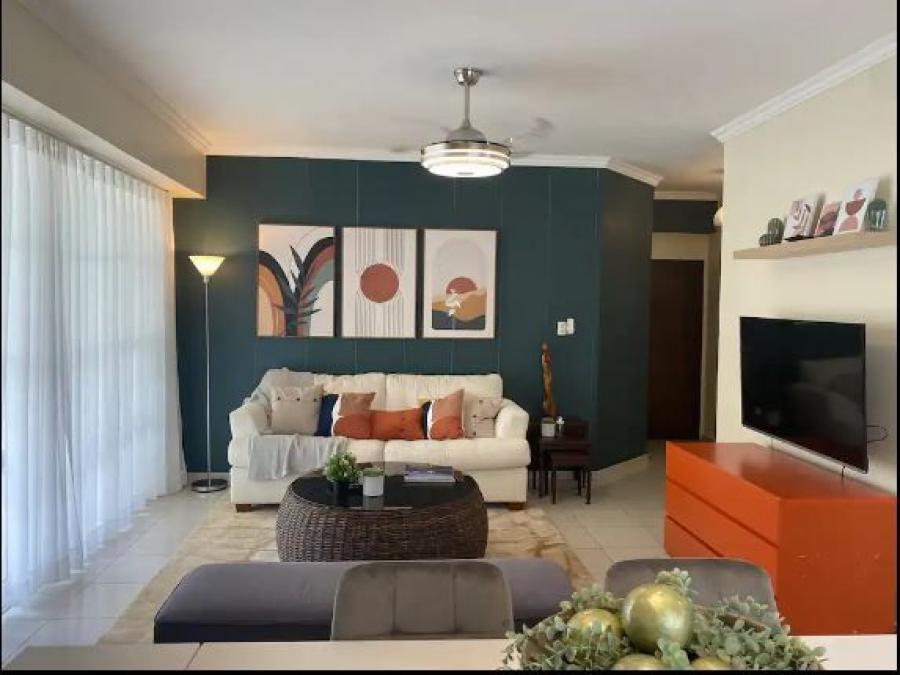 Foto Apartamento en Alquiler en Piantini, Distrito Nacional - U$D 1.300 - APA33552 - BienesOnLine