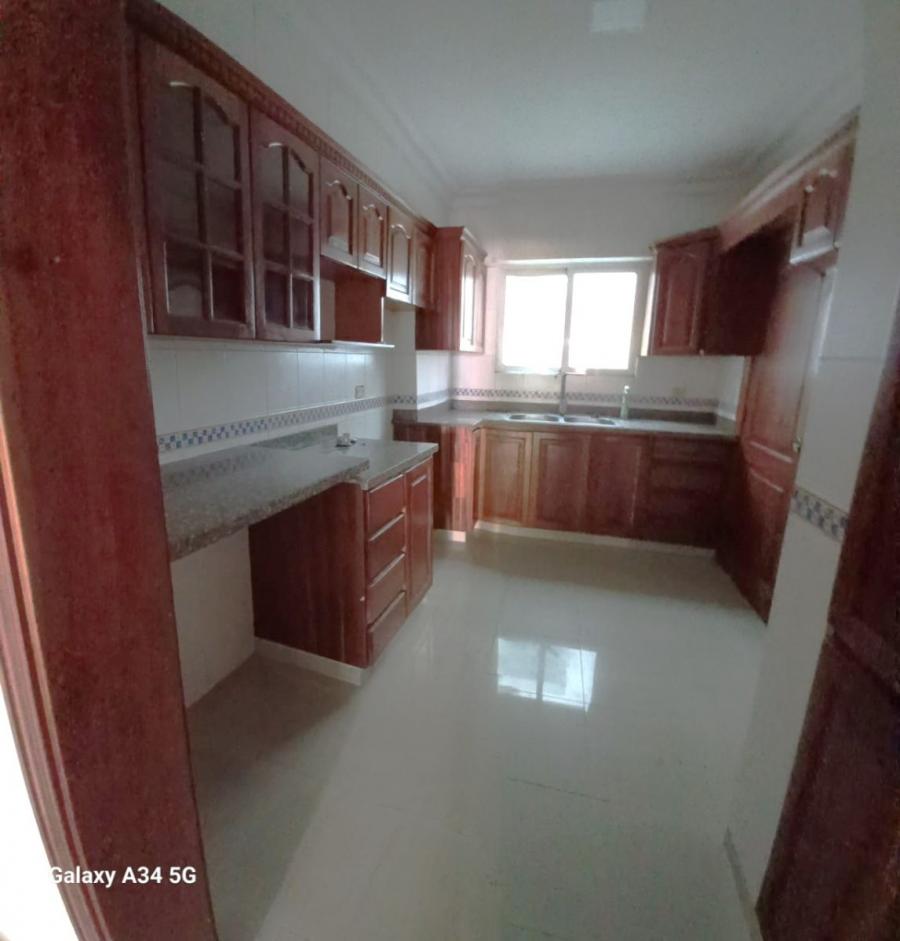 Foto Apartamento en Alquiler en evaristo morales, , Distrito Nacional - U$D 1.000 - DEA26211 - BienesOnLine