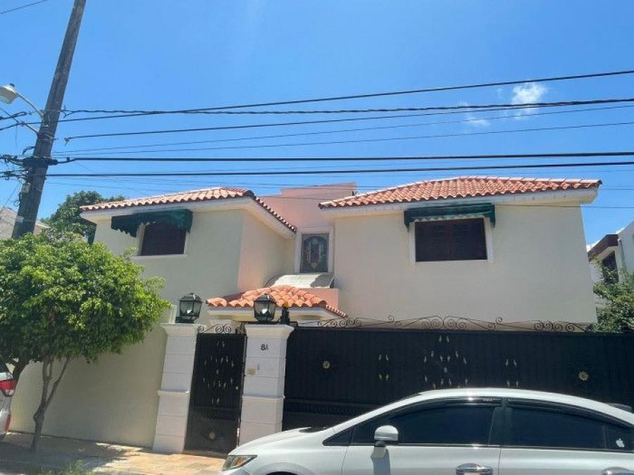 Foto Casa en Alquiler en El Milln, Distrito Nacional - U$D 2.000 - CAA52513 - BienesOnLine