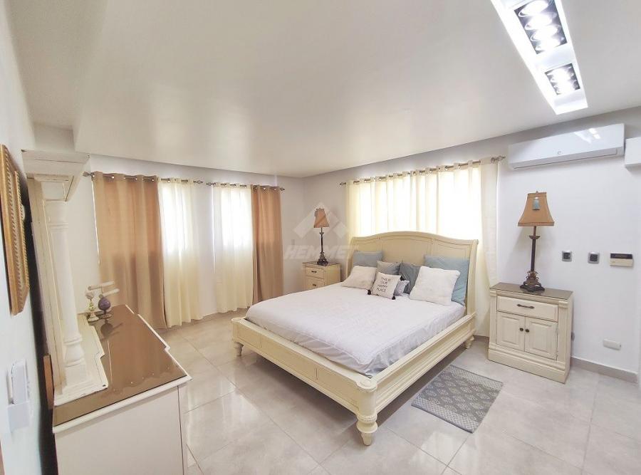 Foto Apartamento en Alquiler en LA ESMERALDA, Santiago de los Caballeros, Santiago - U$D 1.900 - APA38507 - BienesOnLine