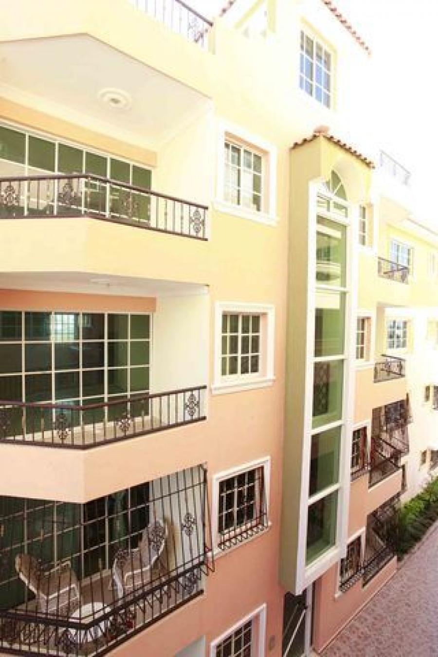 Foto Apartamento en Venta en Brisa Oriental, Autopista de San Isidro, Santo Domingo - U$D 105.000 - APV13651 - BienesOnLine