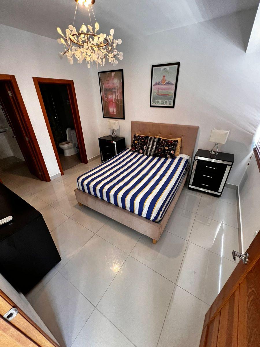 Foto Apartamento en Alquiler en Evaristo Morales, Evaristo Morales, Distrito Nacional - U$D 1.000 - APA30973 - BienesOnLine