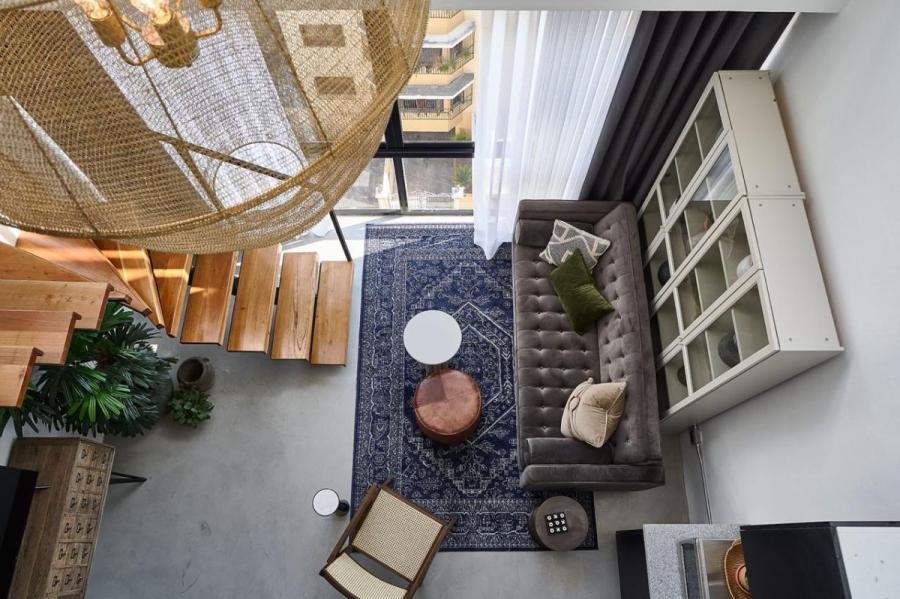 Home in Metric Way