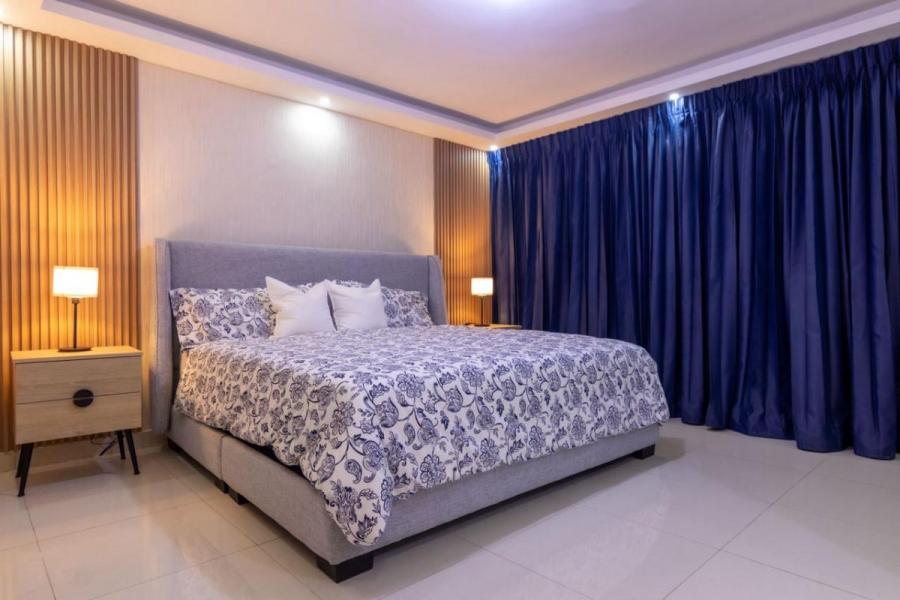 Home in Metric Way
