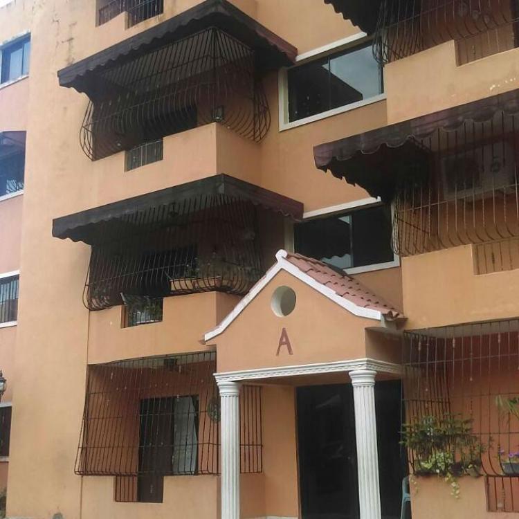 Foto Apartamento en Venta en Santo Domingo Este, Santo Domingo - $ 3.400.000 - APV4394 - BienesOnLine