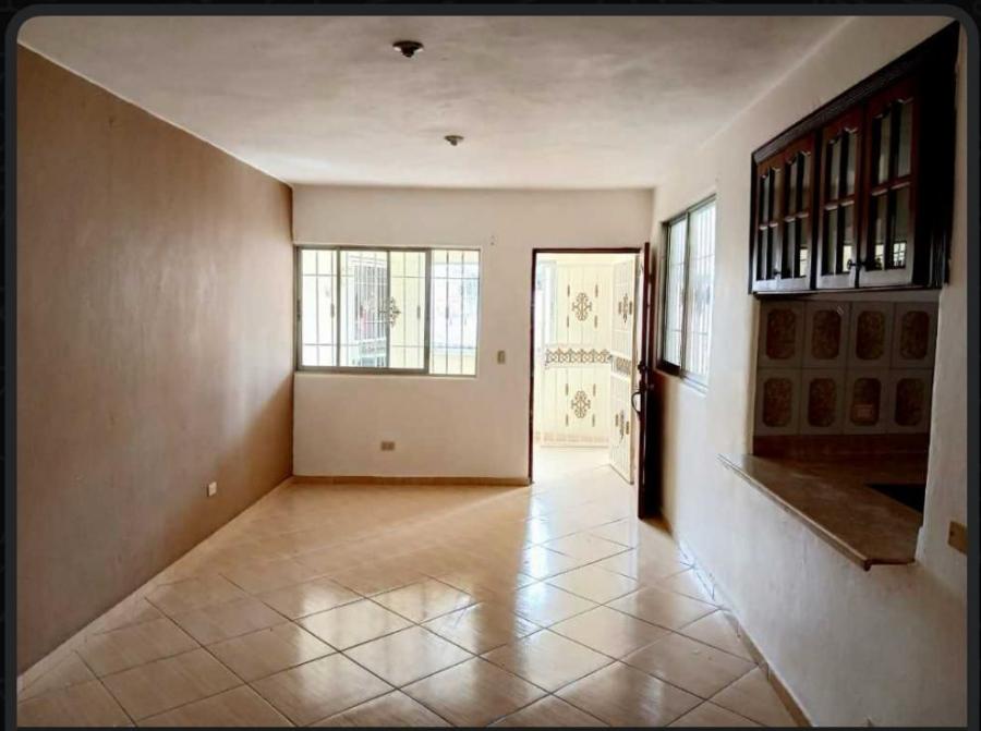 Foto Apartamento en Alquiler en Residencial Nancy Nabesha, Santo Domingo Este, Santo Domingo - $ 18.000 - APA46836 - BienesOnLine