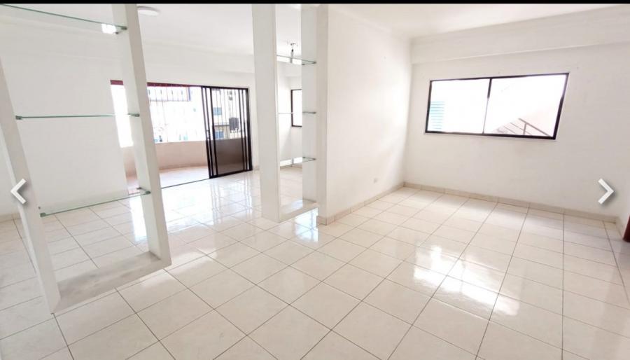 Foto Apartamento en Alquiler en La Esperilla, Santo Domingo D.N., Santo Domingo - U$D 1.200 - APA54290 - BienesOnLine