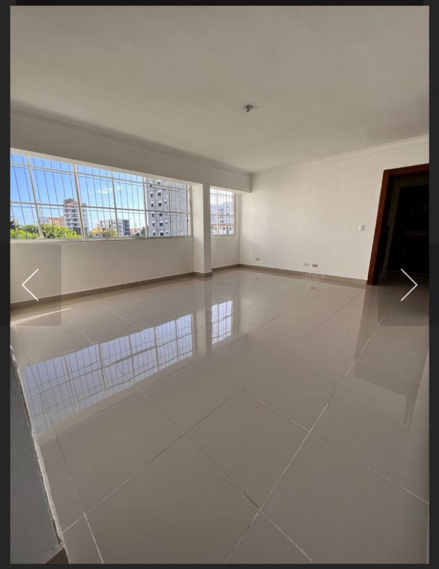 Foto Apartamento en Alquiler en Ensanche Ozama, Santo Domingo - $ 30.000 - APA54295 - BienesOnLine