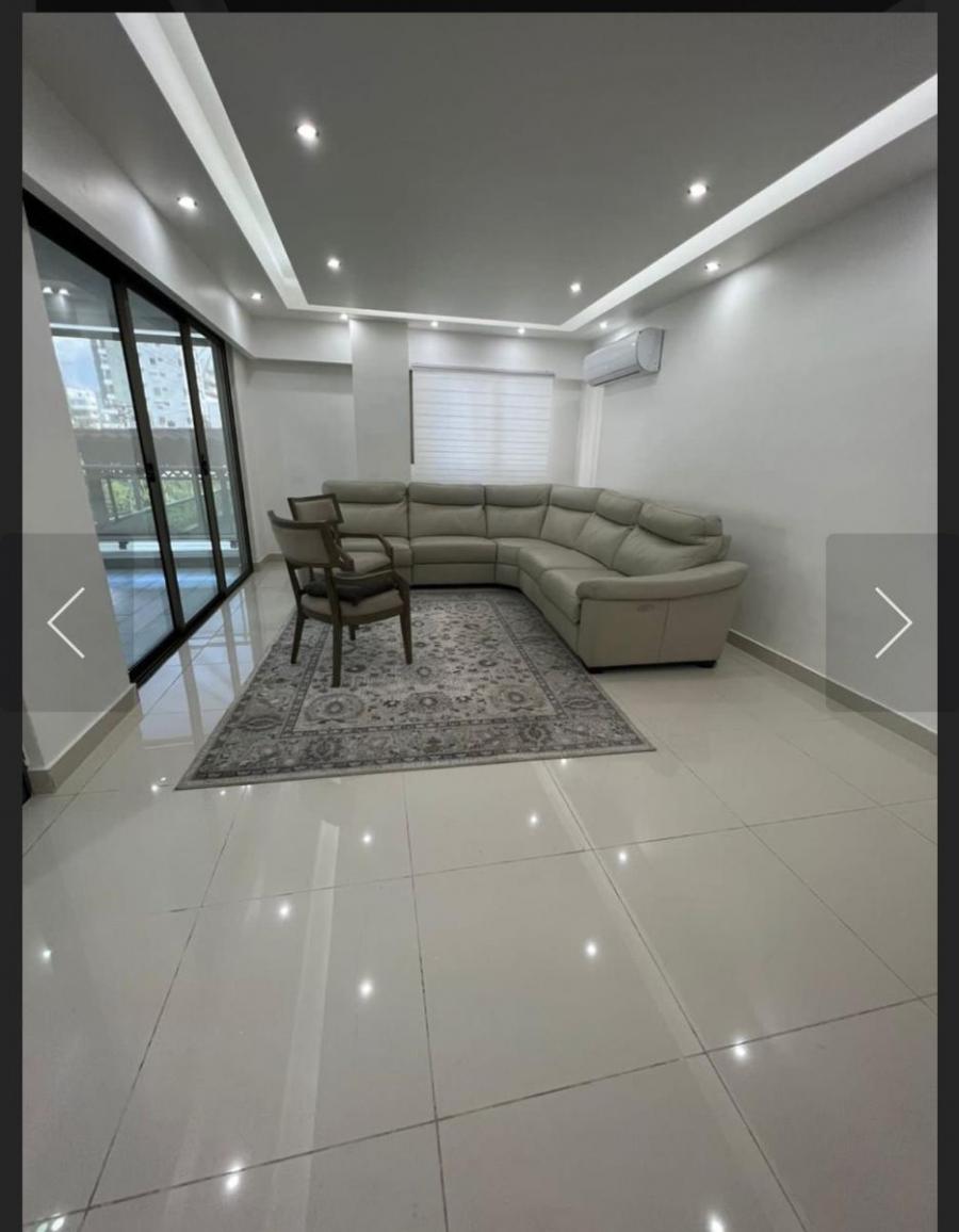 Foto Apartamento en Alquiler en Quisqueya, Ensanche Quisqueya, Distrito Nacional - U$D 1.700 - APA55571 - BienesOnLine