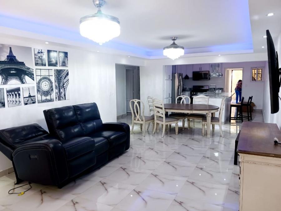 Foto Apartamento en Alquiler en Evaristo Morales, Evaristo Morales, Distrito Nacional - U$D 1.300 - APA36231 - BienesOnLine