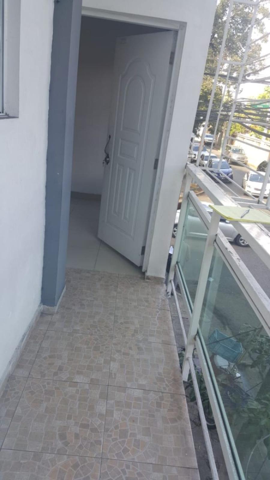 Foto Apartamento en Alquiler en Gascue, Distrito Nacional, Distrito Nacional - $ 17.900 - APA9353 - BienesOnLine