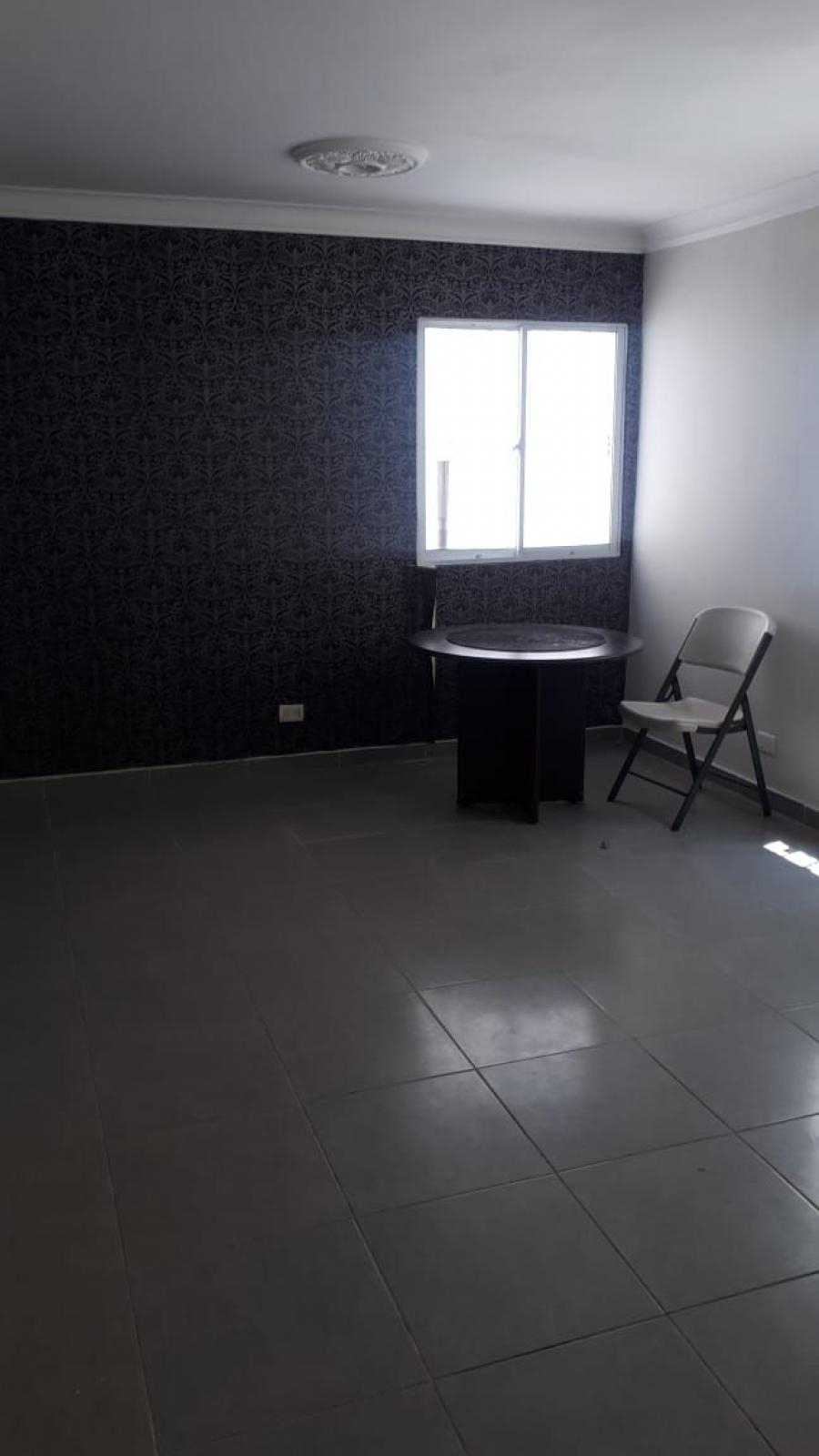 Foto Apartamento en Alquiler en Gascue, Gazcue, Distrito Nacional - $ 18.900 - APA9628 - BienesOnLine