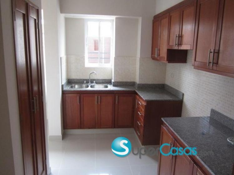 Foto Apartamento en Alquiler en La Esperilla, Distrito Nacional - U$D 850 - APA921 - BienesOnLine