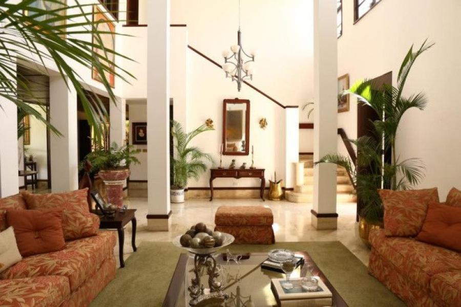 Home in Metric Way