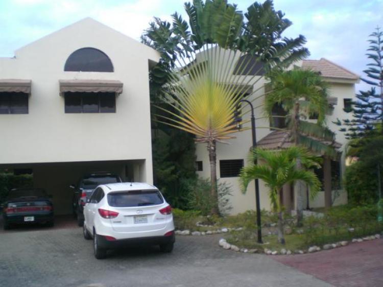 Foto Casa en Venta en ciudad modelo, Santo Domingo Norte, Santo Domingo - $ 6.350.000 - CAV1129 - BienesOnLine