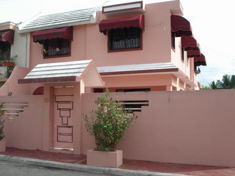Foto Casa en Venta en colina de los rios, , Santo Domingo - $ 4.800.000 - CAV1121 - BienesOnLine