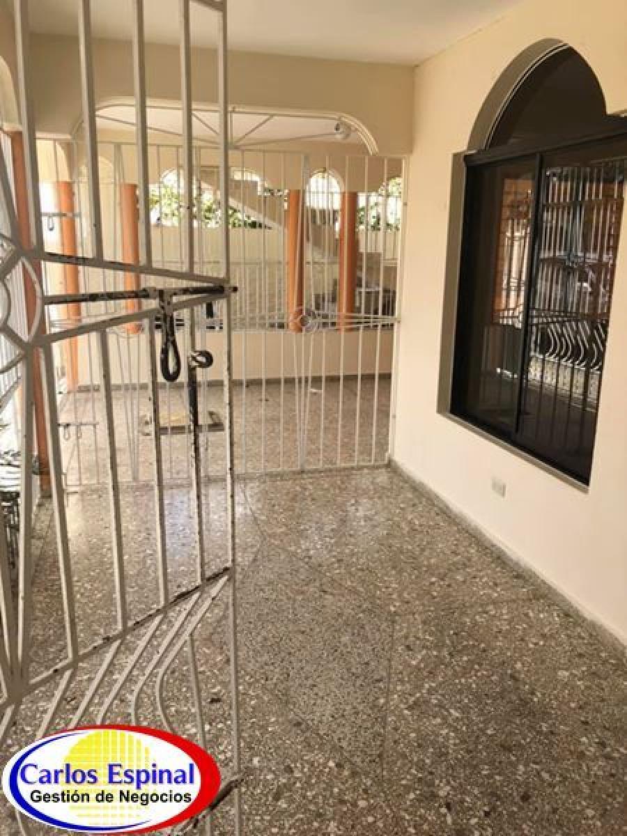 Foto Casa en Alquiler en Higey, La Altagracia - $ 16.000 - CAA6310 - BienesOnLine