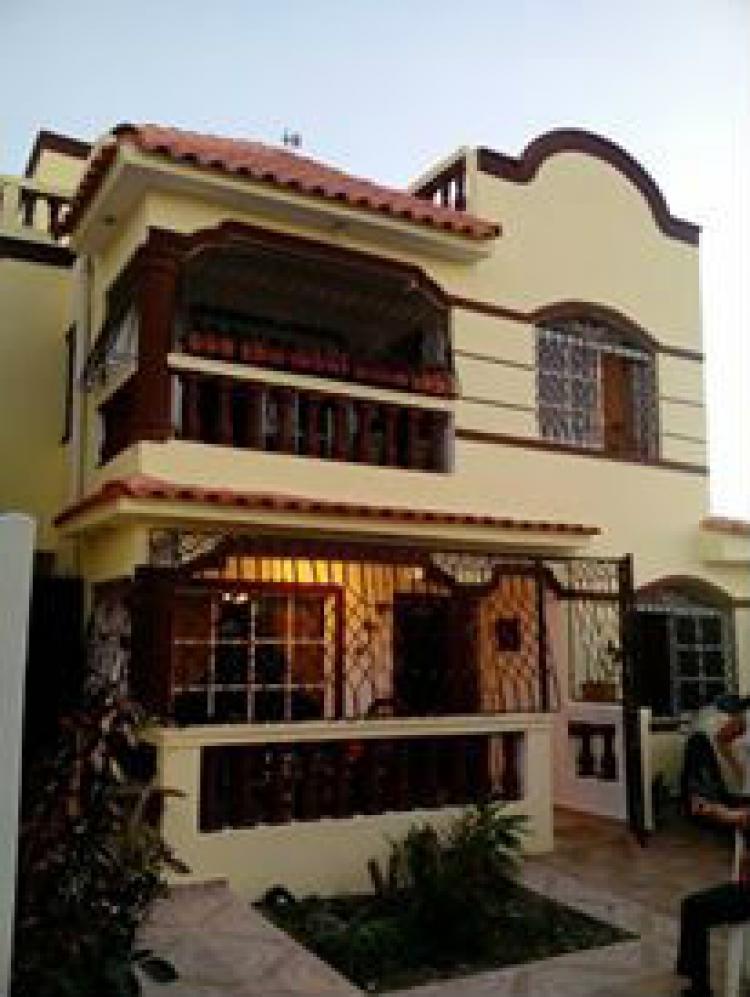 Foto Casa en Venta en SAN ISIDRO, Santo Domingo Este, Santo Domingo - $ 4.500.000 - CAV3362 - BienesOnLine