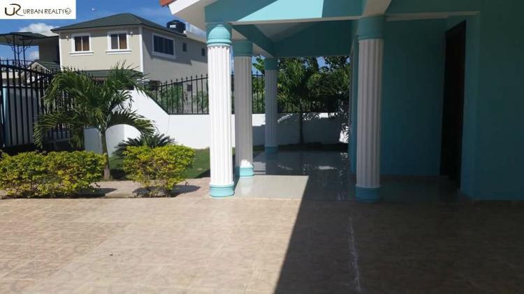 Home in Metric Way