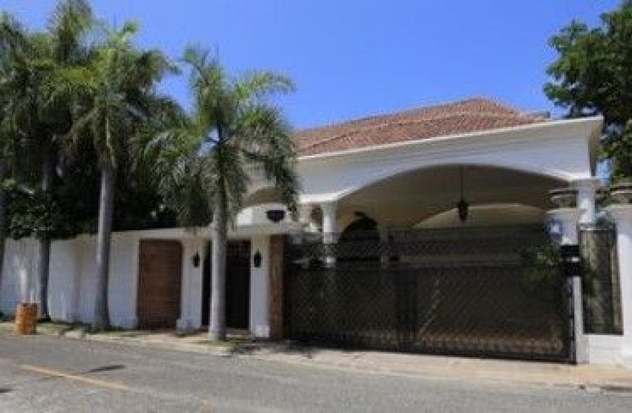 Home in Metric Way
