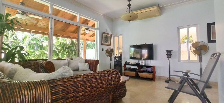 Foto Casa en Alquiler en Las Charcas, Azua - U$D 4.000 - CAA24786 - BienesOnLine