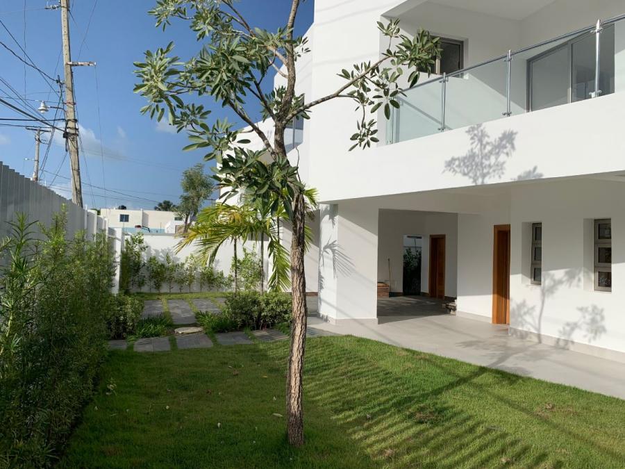 Foto Casa en Venta en Dorado II, Urbanizacin Emporio Dorado, Santiago - U$D 425.000 - CAV23521 - BienesOnLine